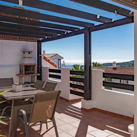Atico Duplex Con Terraza شقة
