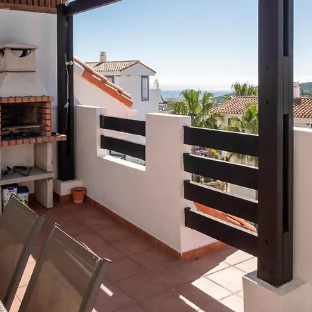 Atico Duplex Con Terraza * مانيلفا
