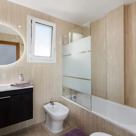 Atico Duplex Con Terraza * مانيلفا