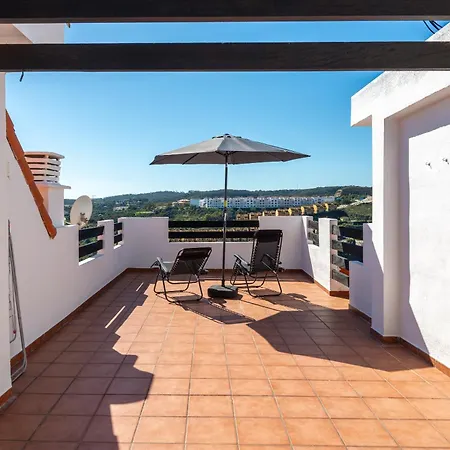 Atico Duplex Con Terraza شقة