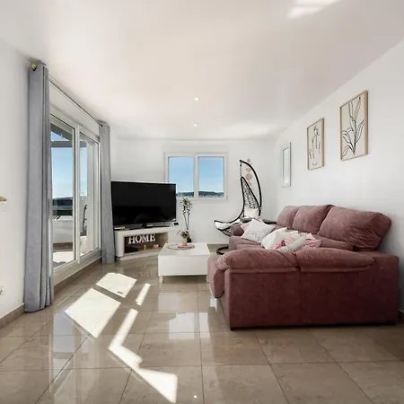 Atico Duplex Con Terraza *
