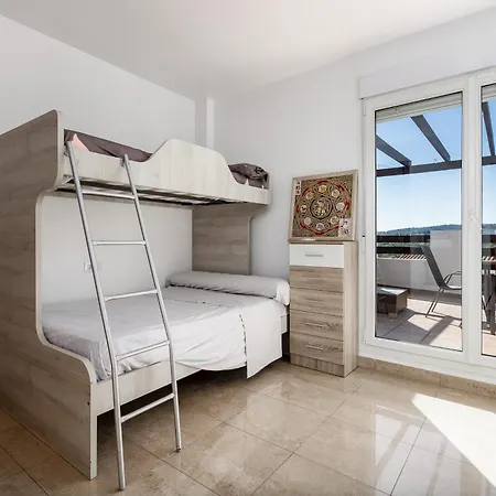 Lägenhet Atico Duplex Con Terraza *